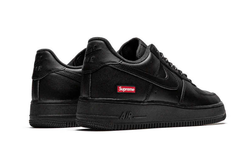 Nike Air Force 1 Low Supreme Black