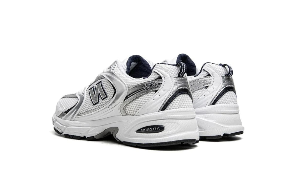 New Balance 530 White Silver Navy