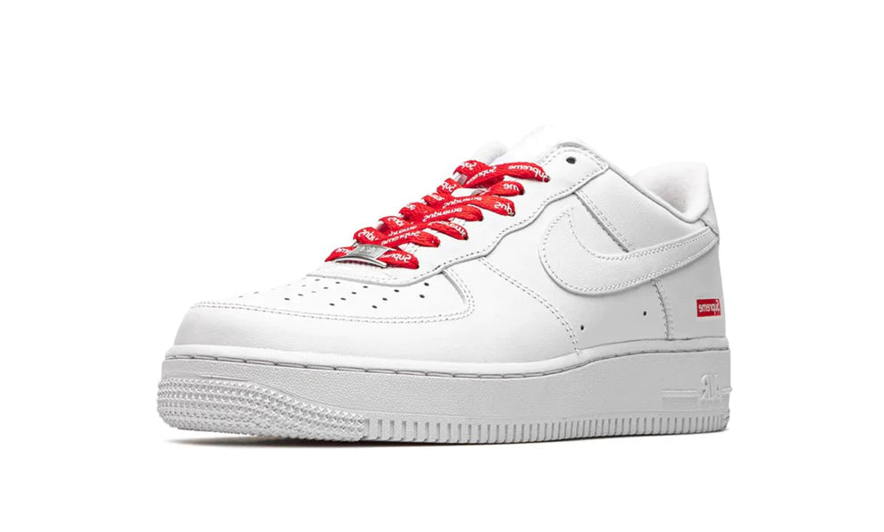 Nike Air Force 1 Low Supreme White